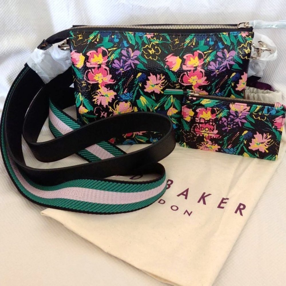 Ted Baker Black Flirty Magnolia Print Bovine Leather Parcey Double Bundle NWT